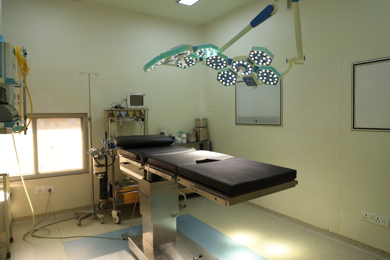 Spacious patient recovery suites at RK Hospital with modern amenities